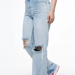 Soliera Distressed Wide Jeans Light Blue