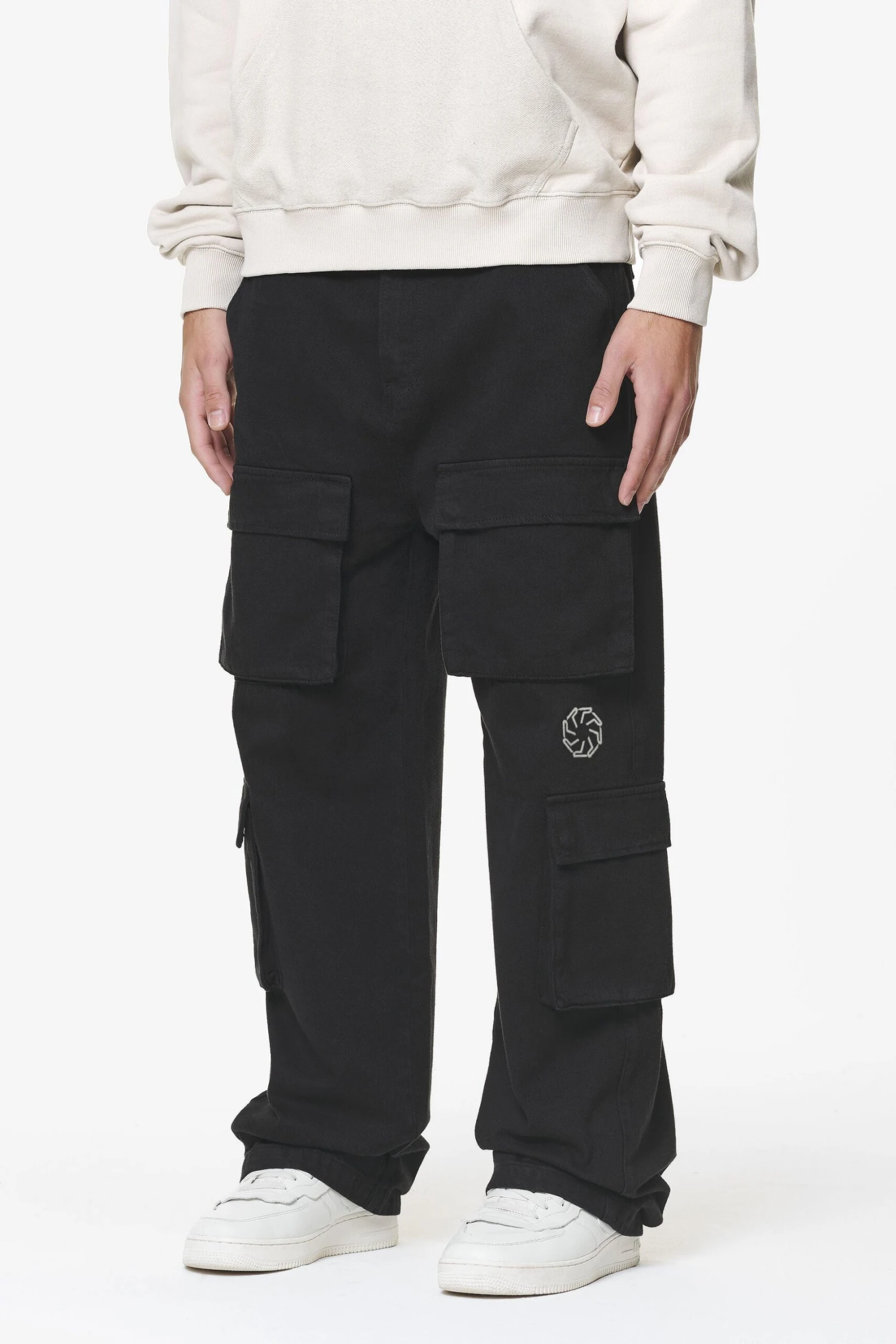Bantam Wide Cargo Pants Black - Image 4